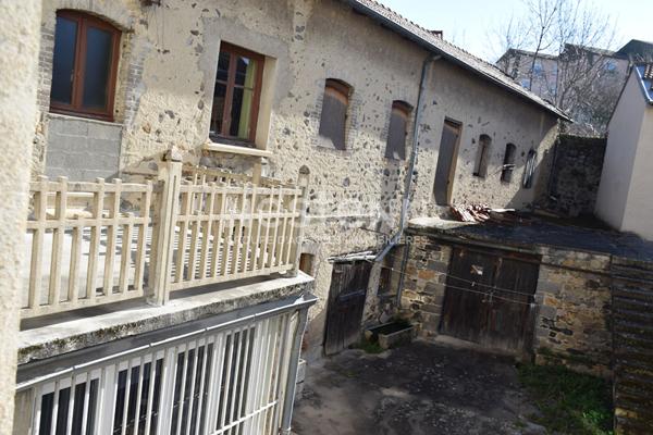 Exclusivite ensemble immobilier dans le centre ville d Yssingeaux