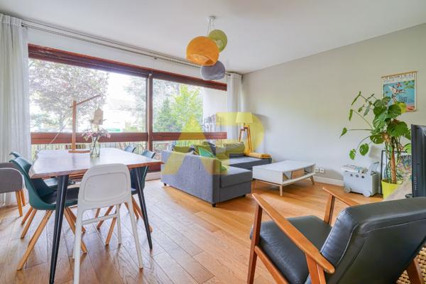 Appartement 3 pièce(s) 71 m2 €369 000 ** - Référence 505