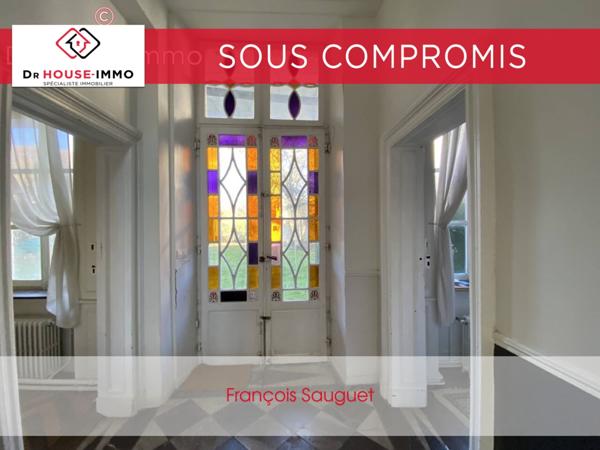 Maison à vendre 18 pièces de 300 m²