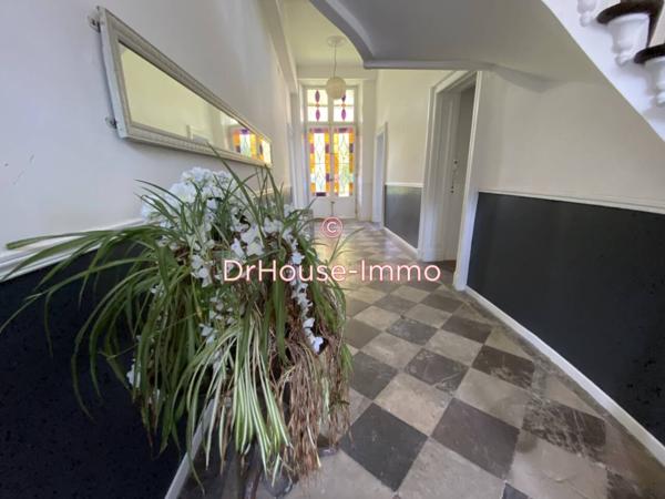 Maison à vendre 18 pièces de 300 m²
