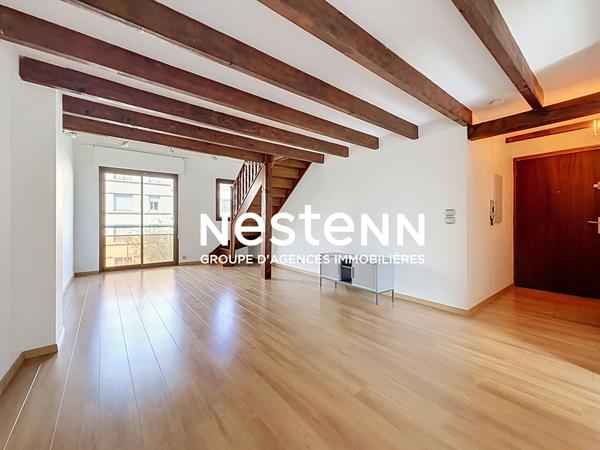 Appartement T2  duplex à louer au 3ème étage en centre-ville de Perpignan