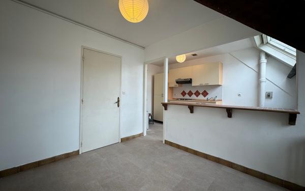 Appartement à vendre    4 pièces • 136 m2 Valenciennes