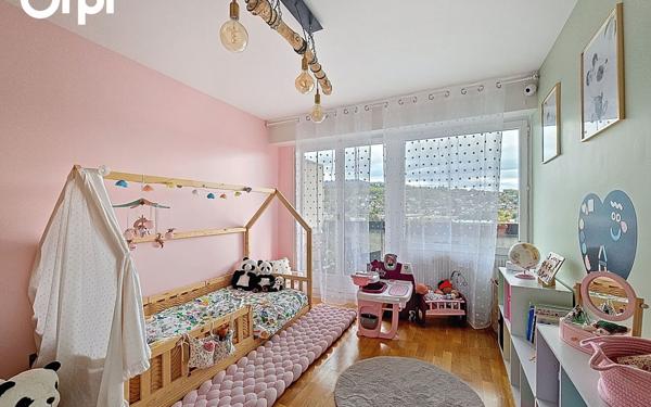 Appartement à vendre    4 pièces •  Annemasse