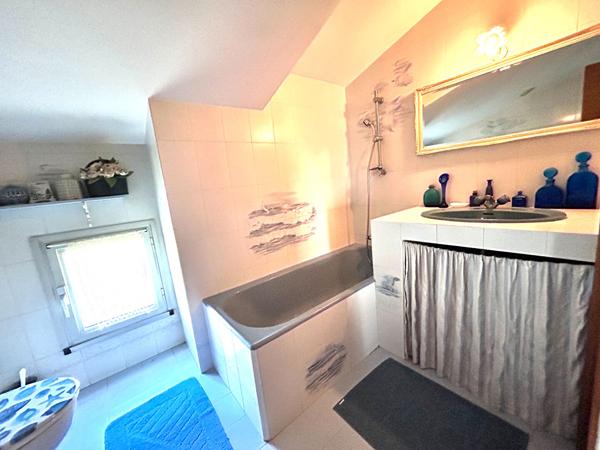 47300 VILLENEUVE SUR LOT Magnifique Maison d'architecte avec piscine à Villeneuve-sur-Lot