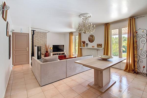 A VENDRE EN EXCLUSIVITE ! Maison Vidauban 4 pièces 97 m² Terrain 1515 m² - Garage