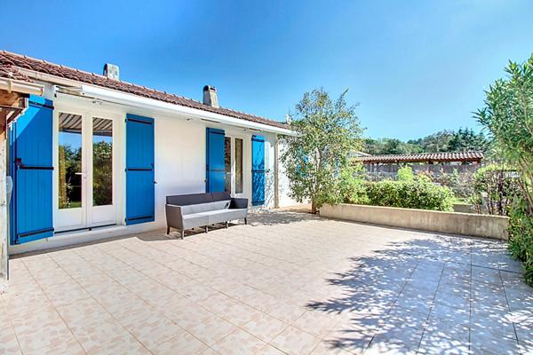 A VENDRE EN EXCLUSIVITE ! Maison Vidauban 4 pièces 97 m² Terrain 1515 m² - Garage