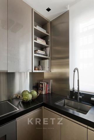 Hotel Particulier familial en pierre de taille à deux pas du bois.