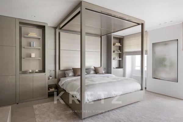 Hotel Particulier familial en pierre de taille à deux pas du bois.