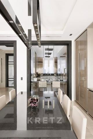 Hotel Particulier familial en pierre de taille à deux pas du bois.