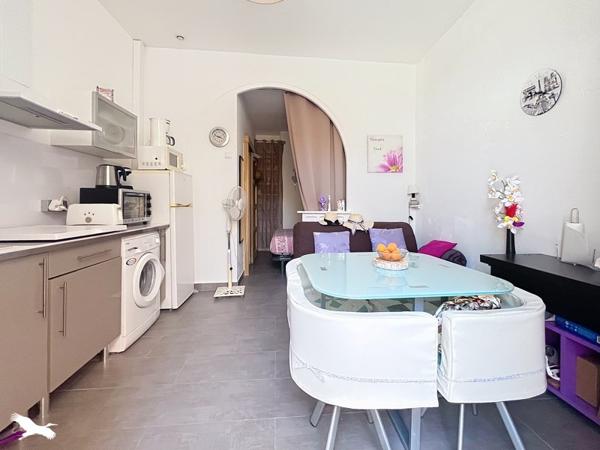 Appartement 120 500 € Balaruc-les-Bains 1 pièce 22 m² DPE C