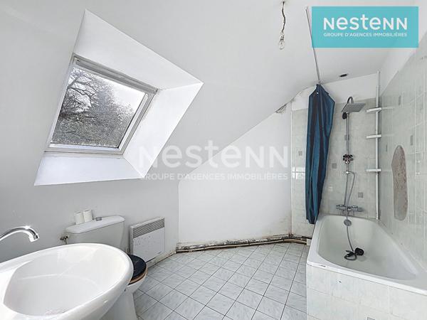 A VENDRE Maison très bien isoler ,4 chambres vus sur le bois de PLEDRAN§