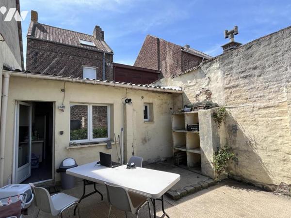 MAISON DE VILLE A VENDRE