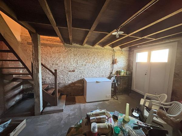 Pavillon des années 60 à SAINT MARTIN  L'ARS