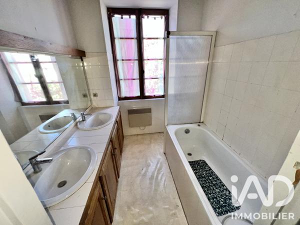 Maison à vendre 5 pièces 148 m² Charroux