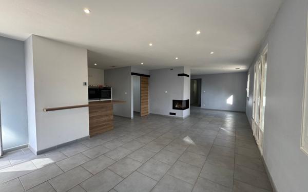 Maison à vendre    3 pièces •  Carpentras