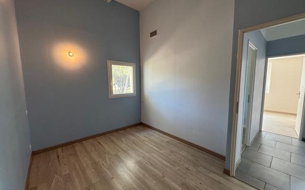 Maison à vendre    3 pièces •  Carpentras