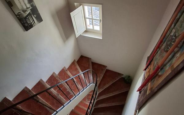 Maison à vendre    6 pièces •  Pertuis