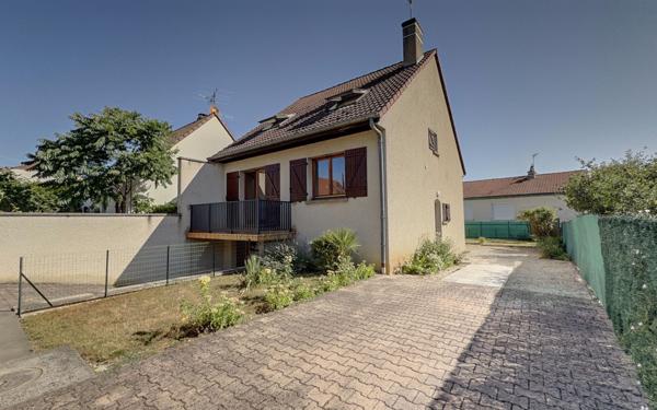 Maison à vendre    5 pièces •  Chenôve