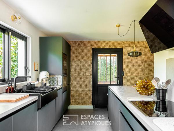 Maison de maître en pierre entièrement rénovée au coeur de Jargeau