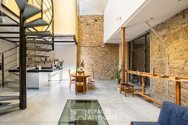Loft avec patio en plein coeur du quartier Ainay