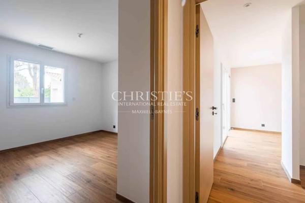 Belle maison contemporaine au cœur de Sadirac