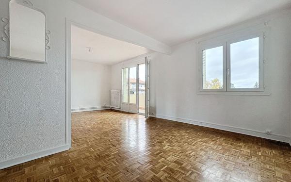 Appartement à louer    3 pièces • 72,98 m2 Guilherand-Granges