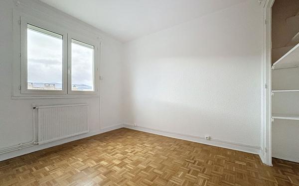 Appartement à louer    3 pièces • 72,98 m2 Guilherand-Granges