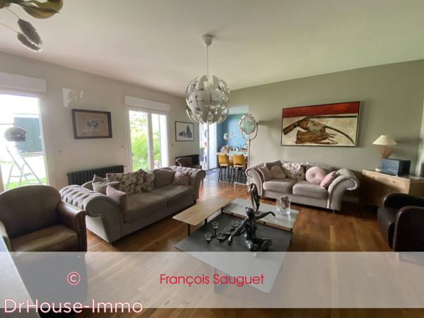 Maison à vendre 12 pièces de 201 m²