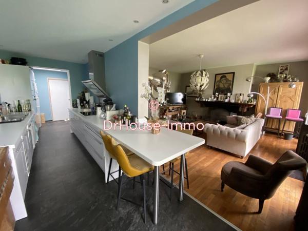 Maison à vendre 12 pièces de 201 m²