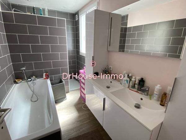 Maison à vendre 12 pièces de 201 m²