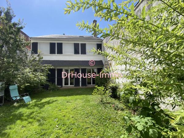 Maison à vendre 12 pièces de 201 m²