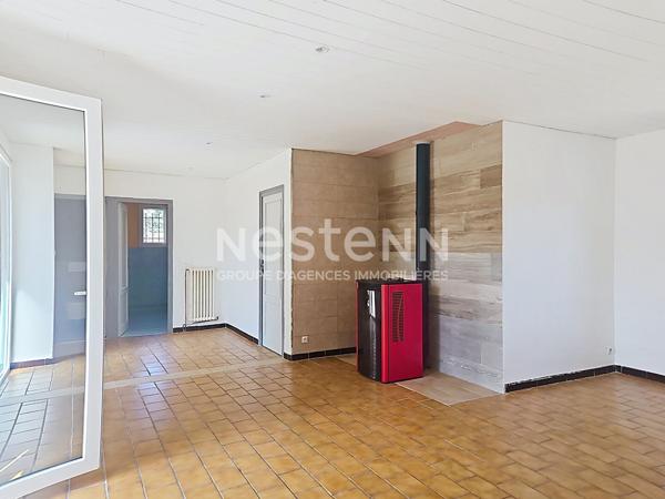 EXCLUSIVITE !  Hameau de RETOURNAC Maison plain pied sur 2000 m2 de terrain plat