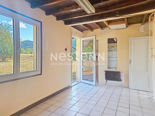EXCLUSIVITE !  Hameau de RETOURNAC Maison plain pied sur 2000 m2 de terrain plat