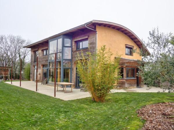 MAISON BIOCLIMATIQUE 6 CHAMBRES - 53960 BONCHAMP Réf. 53036 | 500 000 €