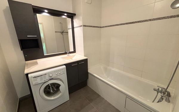 Appartement à vendre    3 pièces • 62,78 m2 Castanet-Tolosan