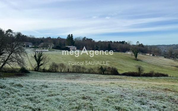 Terrain à SAINT-GERMAIN-DU-SALEMBRE, 24190 - 6800m²