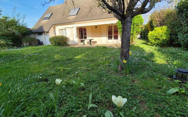 Maison à vendre    6 pièces •  Saint-Pierre-lès-Elbeuf