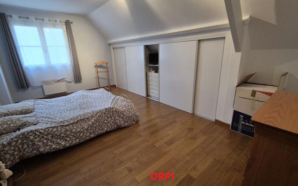 Maison à vendre    6 pièces •  Saint-Pierre-lès-Elbeuf