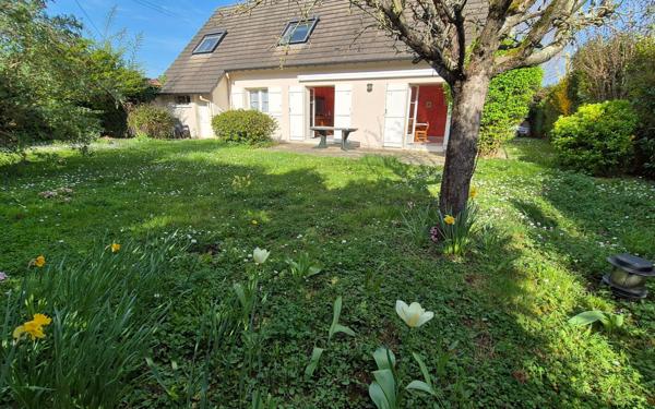 Maison à vendre    6 pièces •  Saint-Pierre-lès-Elbeuf