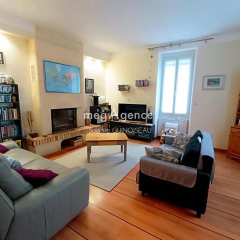 Maison à CHOLET, 49300 - 7 pièces 134m²