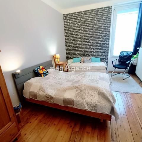 Maison à CHOLET, 49300 - 7 pièces 134m²