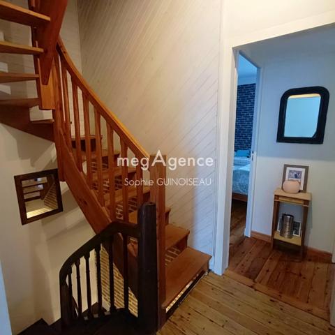 Maison à CHOLET, 49300 - 7 pièces 134m²