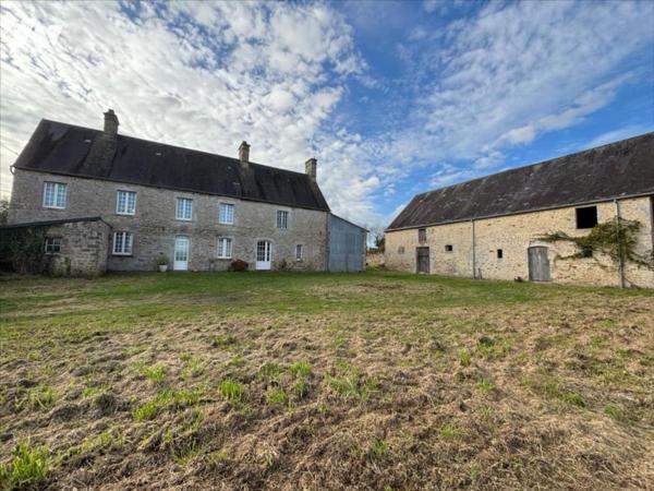 Ancien corps de ferme rénové