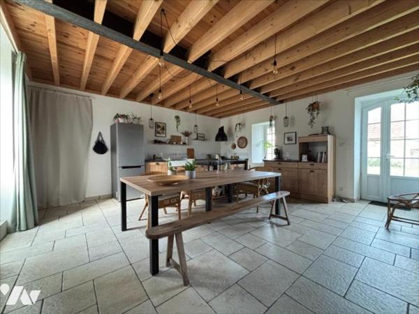 Ancien corps de ferme rénové