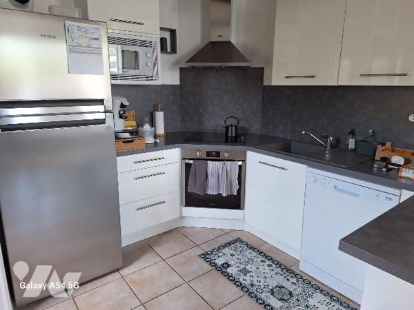 Investissement maison soignée louée 650€, Aubigny-sur-Nère