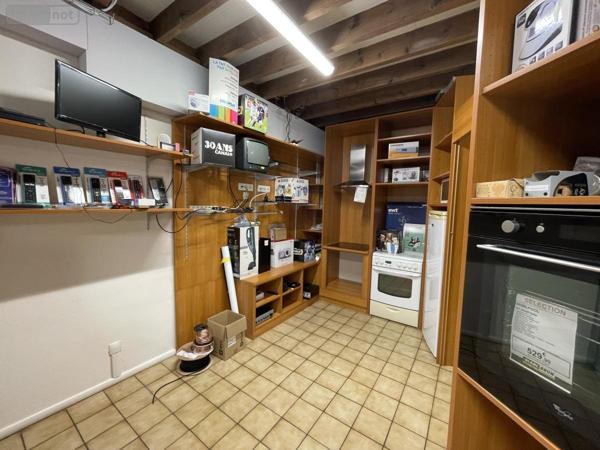 Fonds et/ou murs commerciaux à louer à Cossé-le-Vivien en Mayenne (53230), ref : 53032-L285