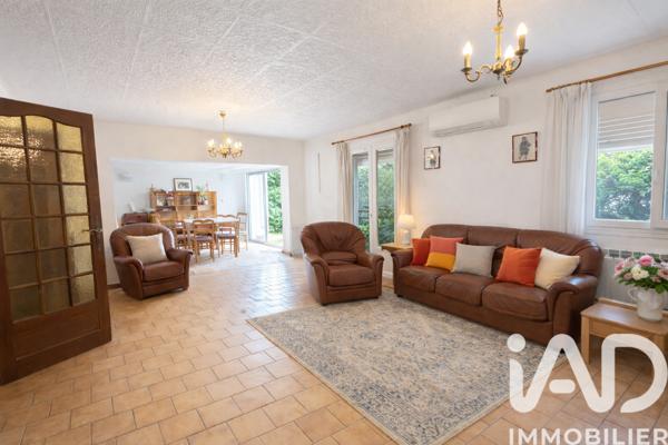 Maison à vendre 5 pièces 96 m² Peyrolles-en-Provence