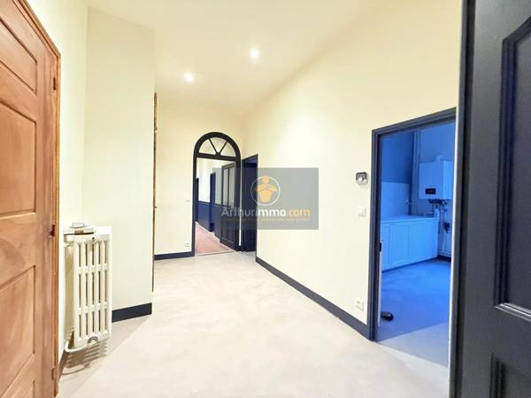 Location Appartement 6 pièces 147 m2 à Apt