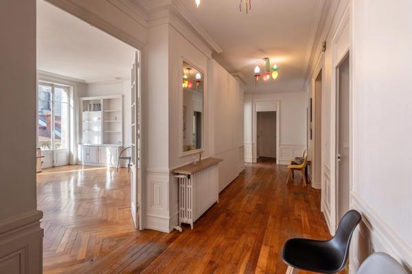 Lyon 3ème - Appartement de 241,13 m² - Cave