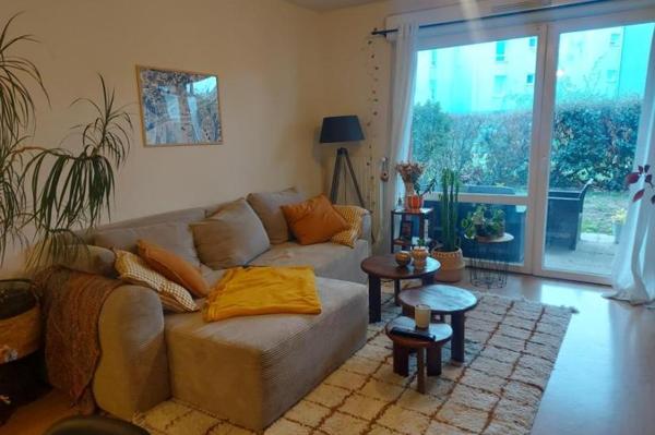 Location - Appartement 3 pièces 61 m 2 SENE (56860)
